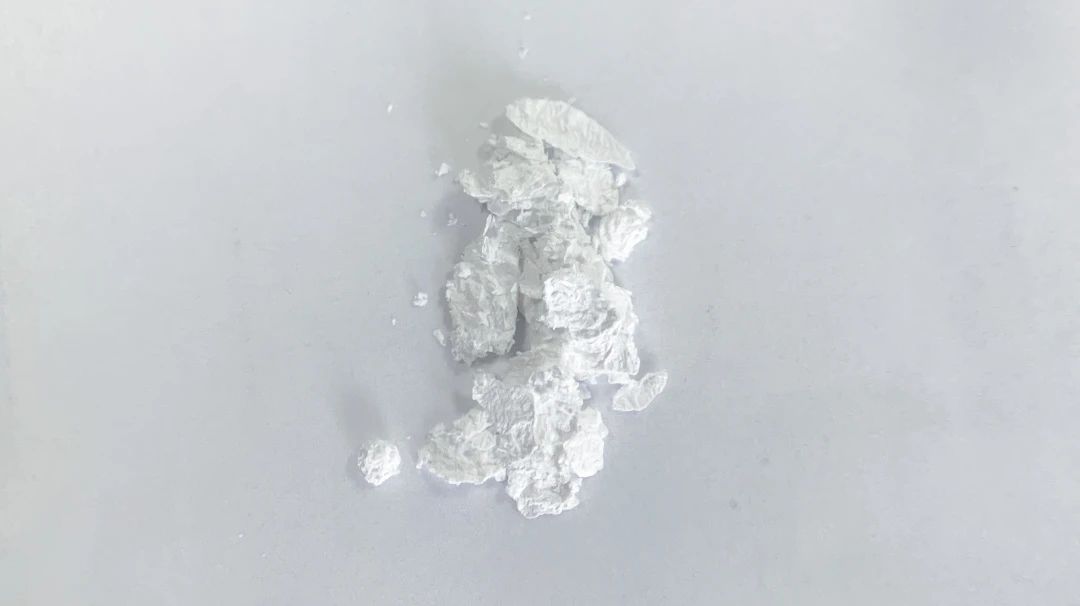 3,29-二苯甲?；闃侨识紎389122-01-4